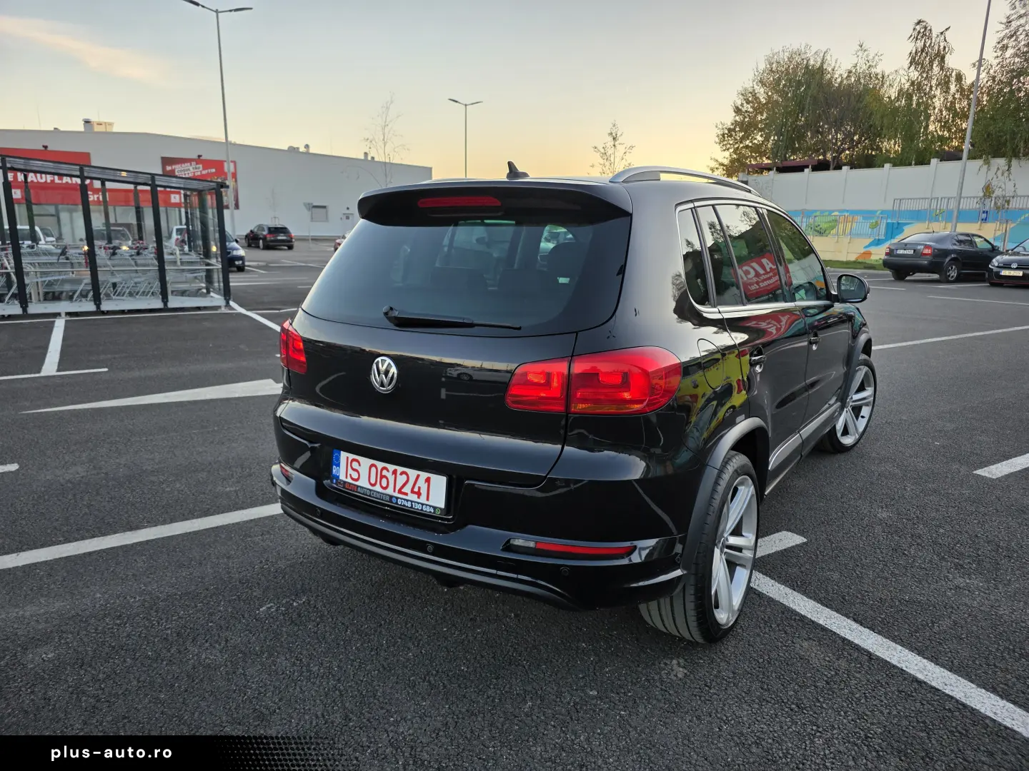 Tiguan R line 2.0 TDI 4x4 184CP Automat Panoramic