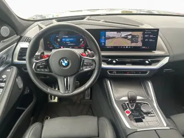 BMW XM MDriversPkg