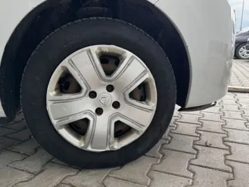 DACIA LODGY 1.5 Blue dCi 115 Laureate 7L