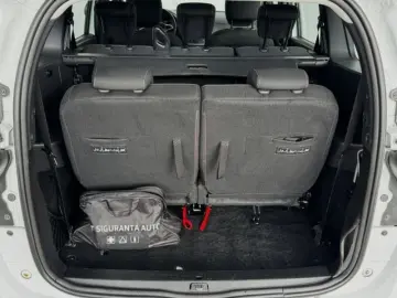 DACIA LODGY 1.5 Blue dCi 115 Laureate 7L