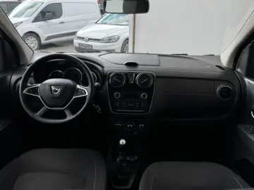 DACIA LODGY 1.5 Blue dCi 115 Laureate 7L