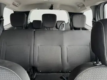 DACIA LODGY 1.5 Blue dCi 115 Laureate 7L