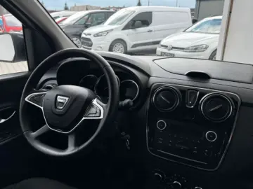 DACIA LODGY 1.5 Blue dCi 115 Laureate 7L