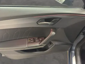 CUPRA Formentor 2.0 TDI DSG 4Drive MATT AHK PANORAMA 1