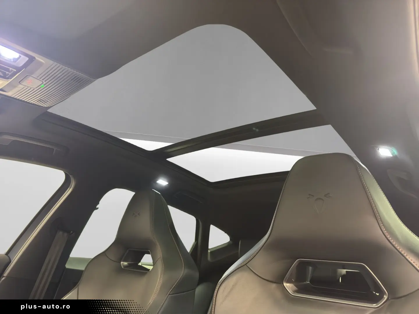 CUPRA Formentor 2.0 TDI DSG 4Drive MATT AHK PANORAMA 1