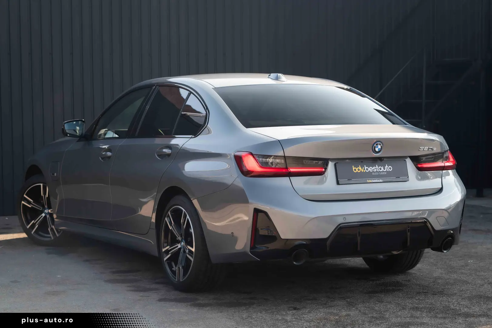 BMW Seria 3 320e Aut. M Sport