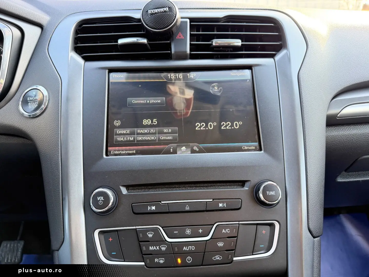 Ford Mondeo Gen-Iv-2014