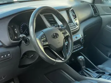 Hyundai Tucson Gen-Iii-2015-2020