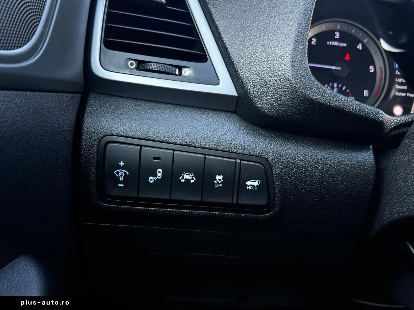 Hyundai Tucson Gen-Iii-2015-2020