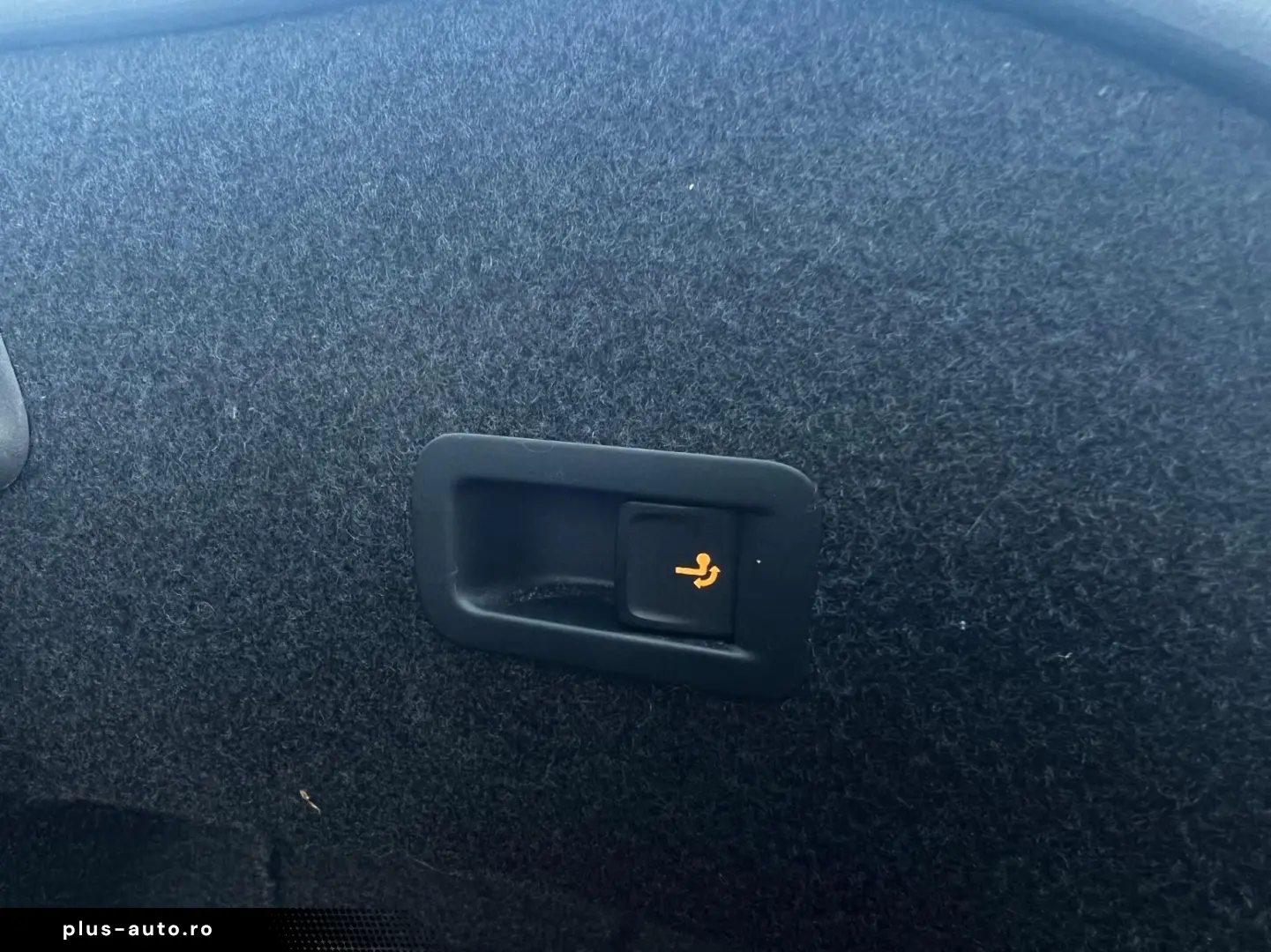 Volkswagen Passat Gen-B8-2014