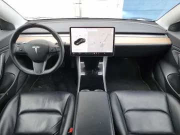 TESLA Model 3 Long-Range AWD 351pk 75 kWh FACELIFT [ W