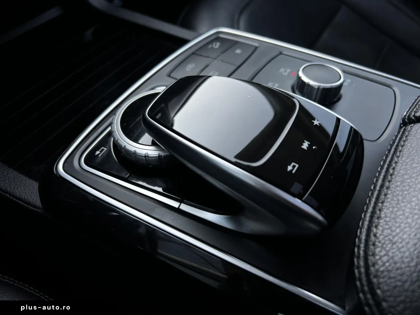 Mercedes-Benz Gls Gen-X166-2015-2019