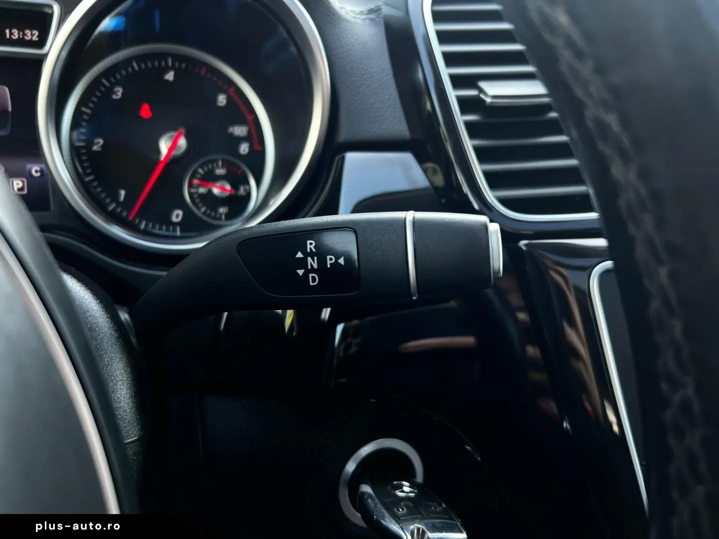 Mercedes-Benz Gls Gen-X166-2015-2019