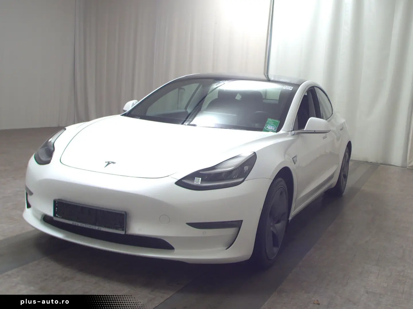 TESLA Model 3 Long Range AWD Dual Motor Leder Nav LED