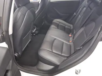 TESLA Model 3 Long Range AWD Dual Motor Leder Nav LED