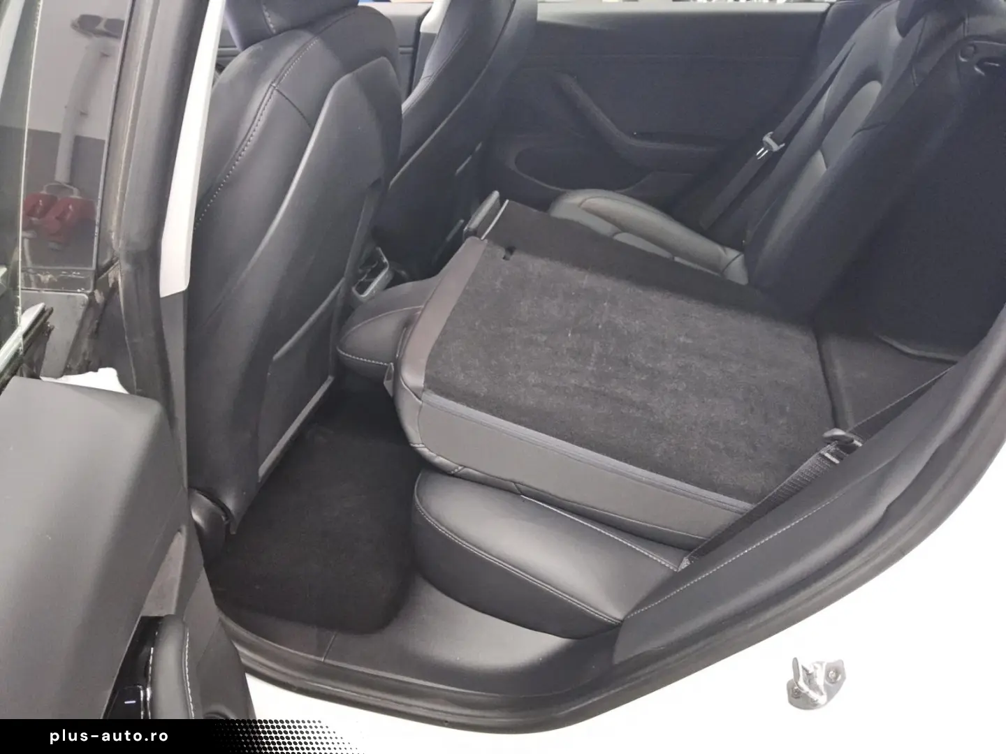 TESLA Model 3 Long Range AWD Dual Motor Leder Nav LED