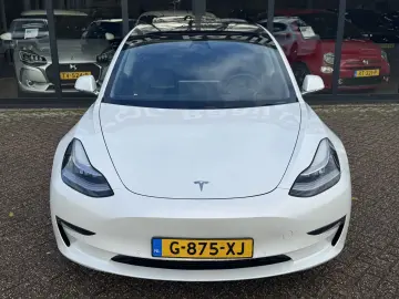 TESLA Model 3 Long Range AWD 75 kWh Premium Audio 85%S