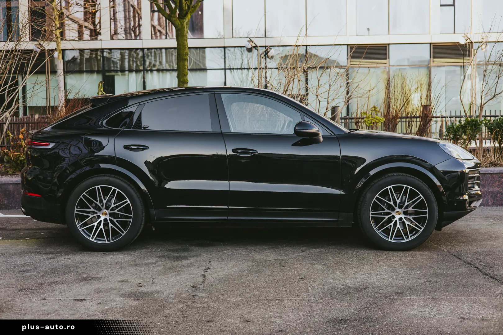 Porsche Cayenne ( preluare leasing )