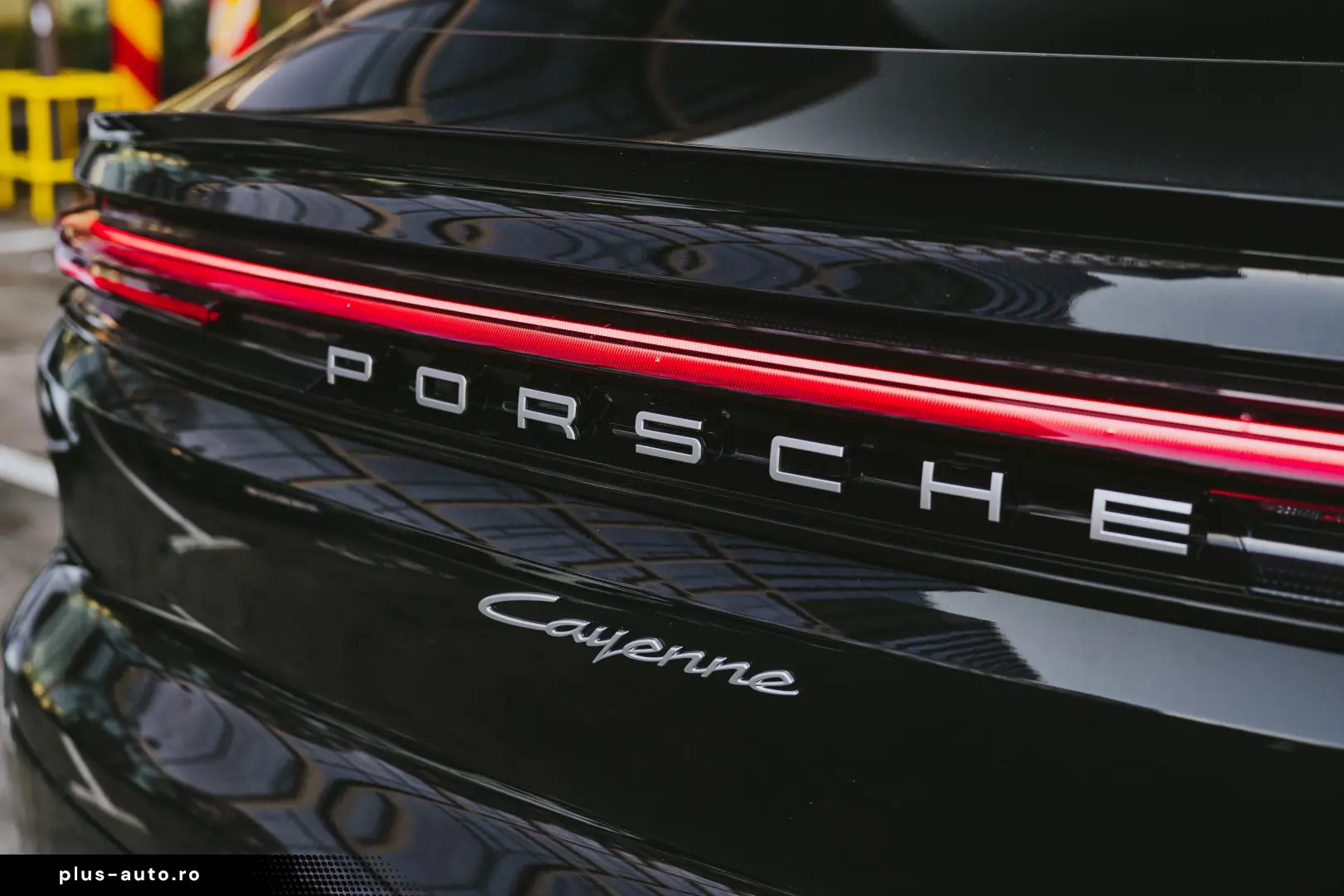 Porsche Cayenne ( preluare leasing )