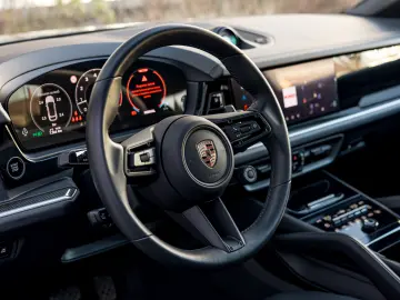 Porsche Cayenne ( preluare leasing )