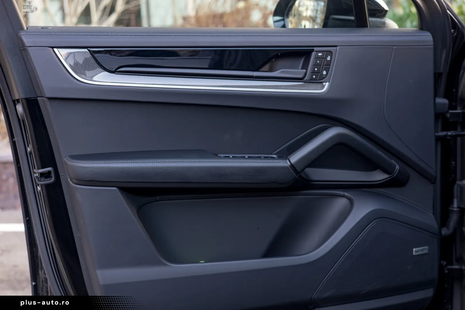 Porsche Cayenne ( preluare leasing )