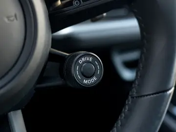 Porsche Cayenne ( preluare leasing )