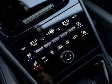 Porsche Cayenne ( preluare leasing )