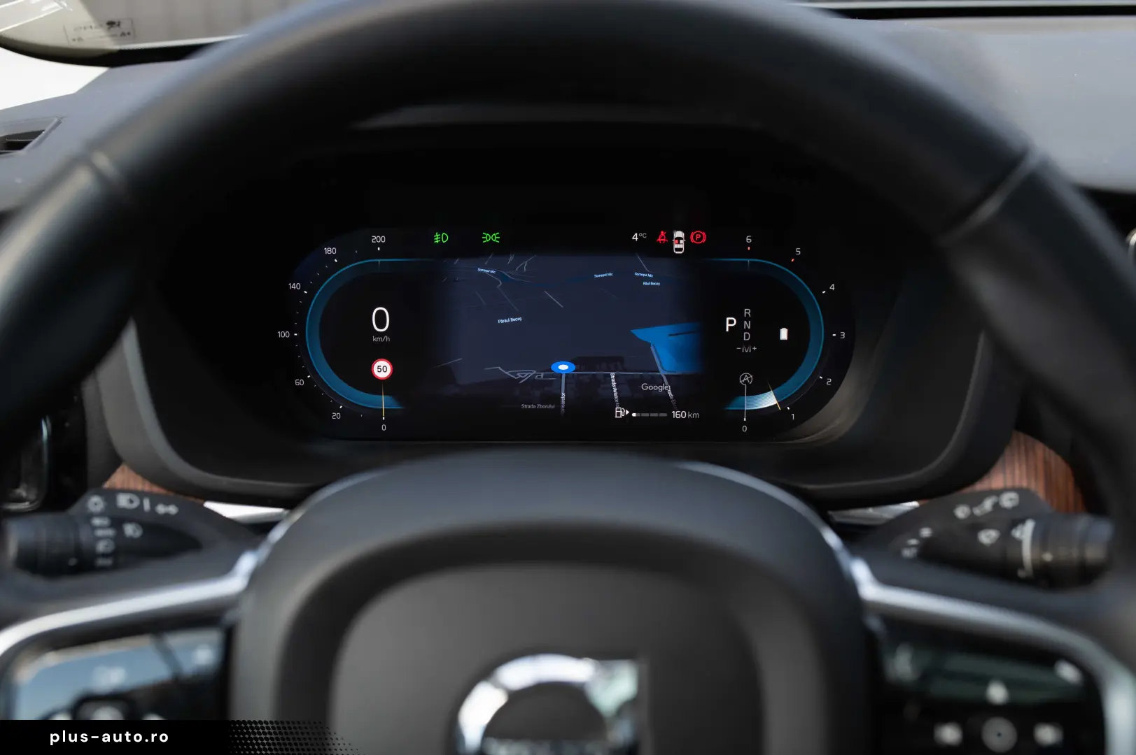 Volvo XC 60 B4 MHEV AT AWD Plus Dark