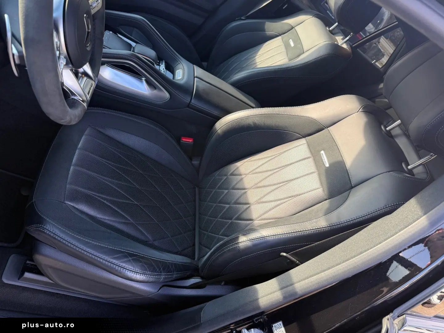 MERCEDES-BENZ GLE 53 Coupe Pano AHK Burm3D StandHz DIST HUD