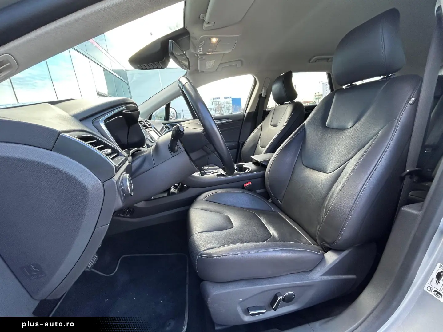 Ford Mondeo 2.0 HEV Titanium 2020