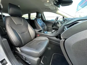 Ford Mondeo 2.0 HEV Titanium 2020