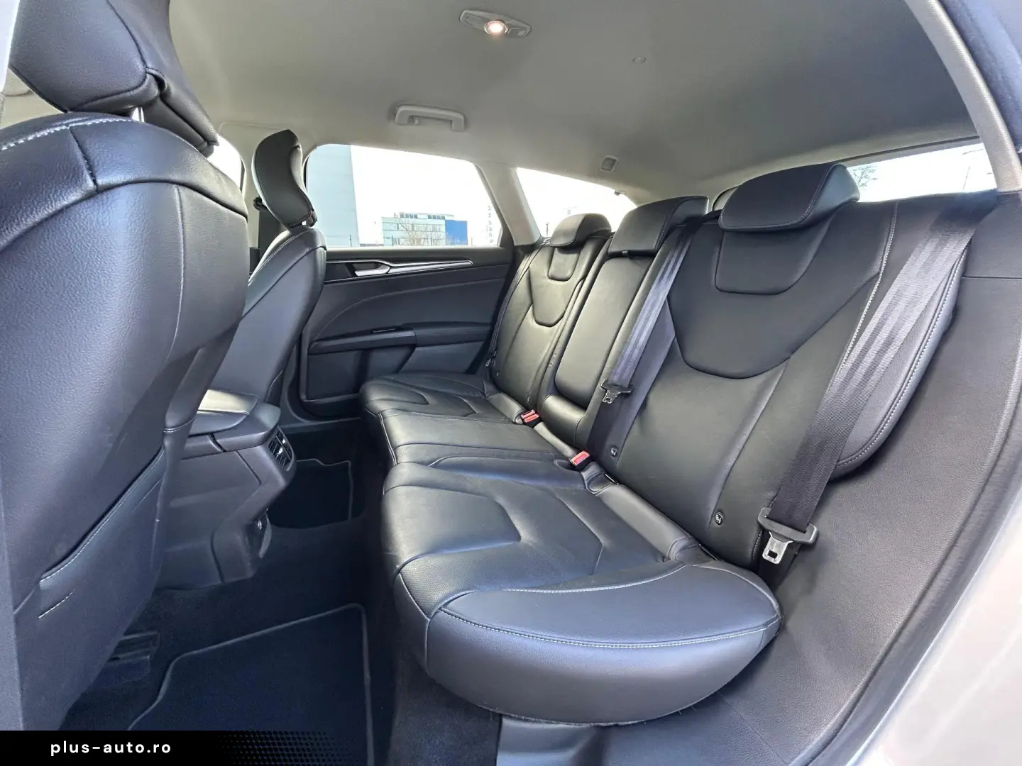 Ford Mondeo 2.0 HEV Titanium 2020