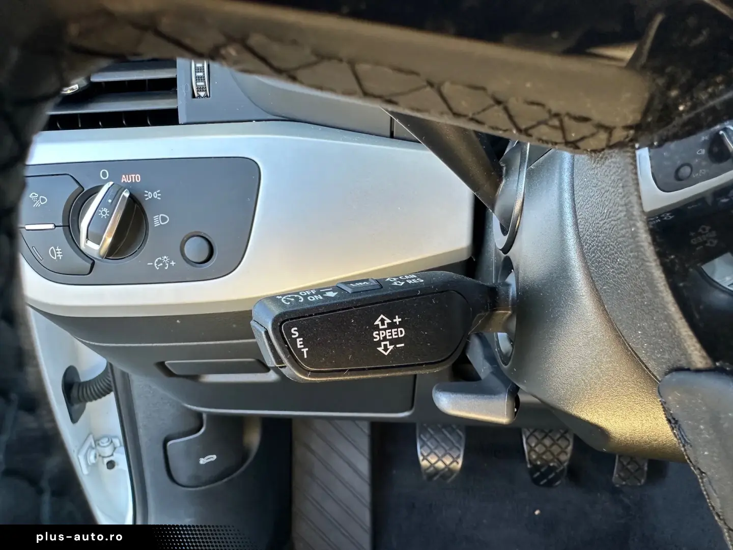 Audi A4 35 TFSI MHEV Advanced