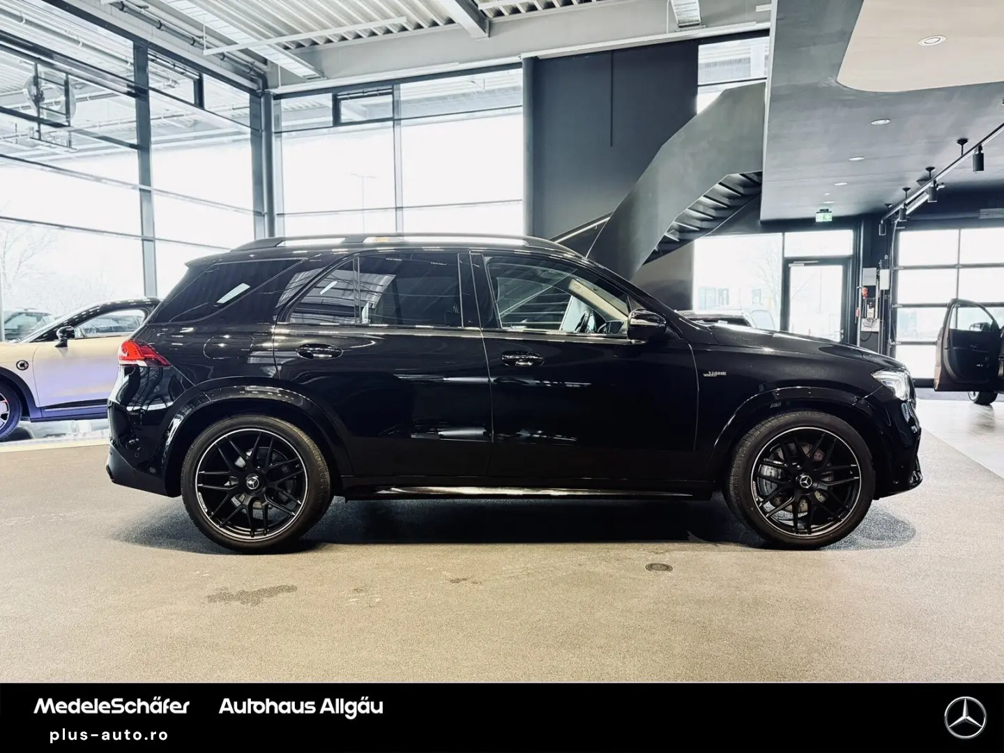 MERCEDES-BENZ GLE 53 AMG 4M  Burm HUD 360  Guard Night 22