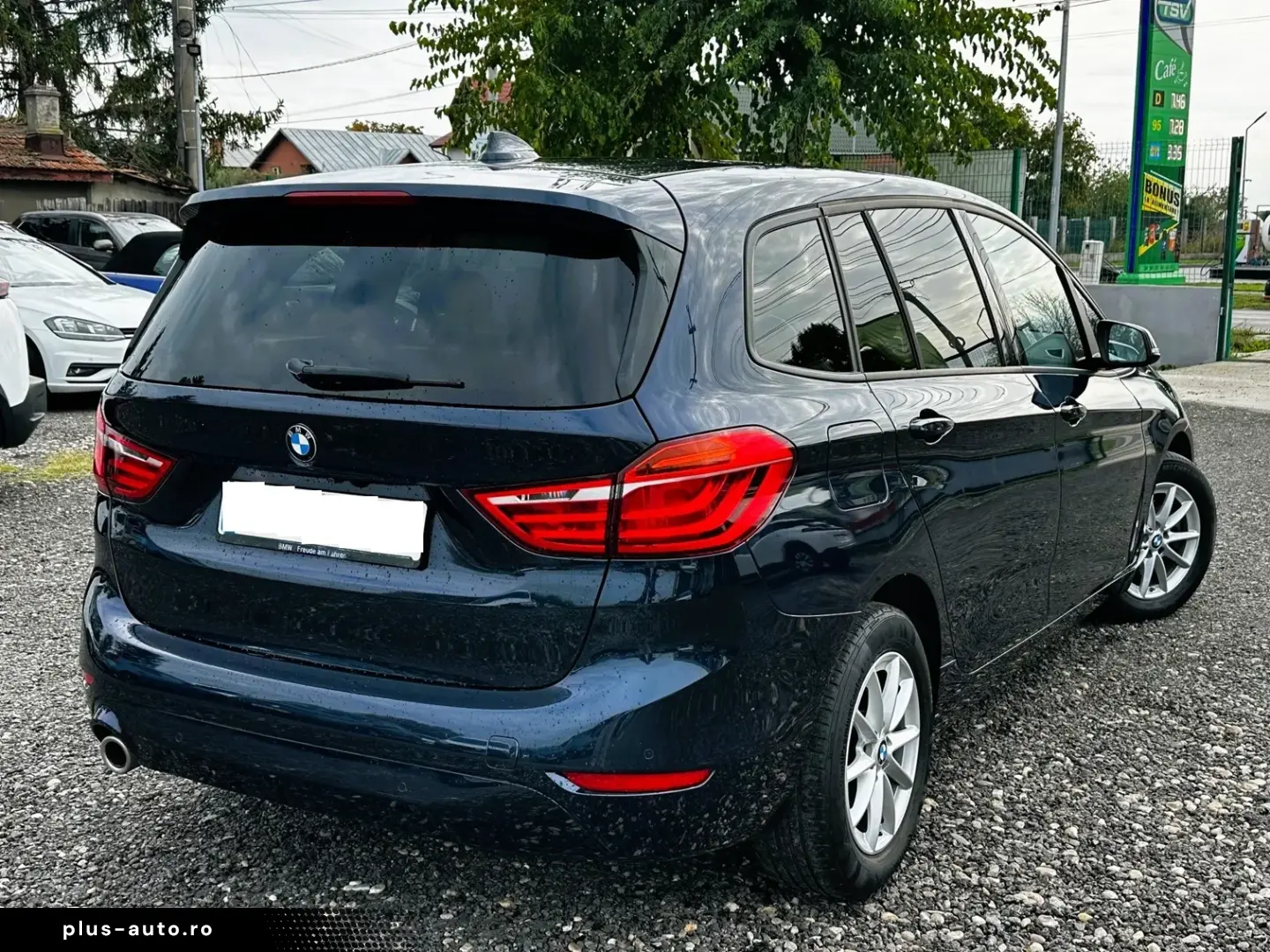 BMW Seria 2 216i Advantage