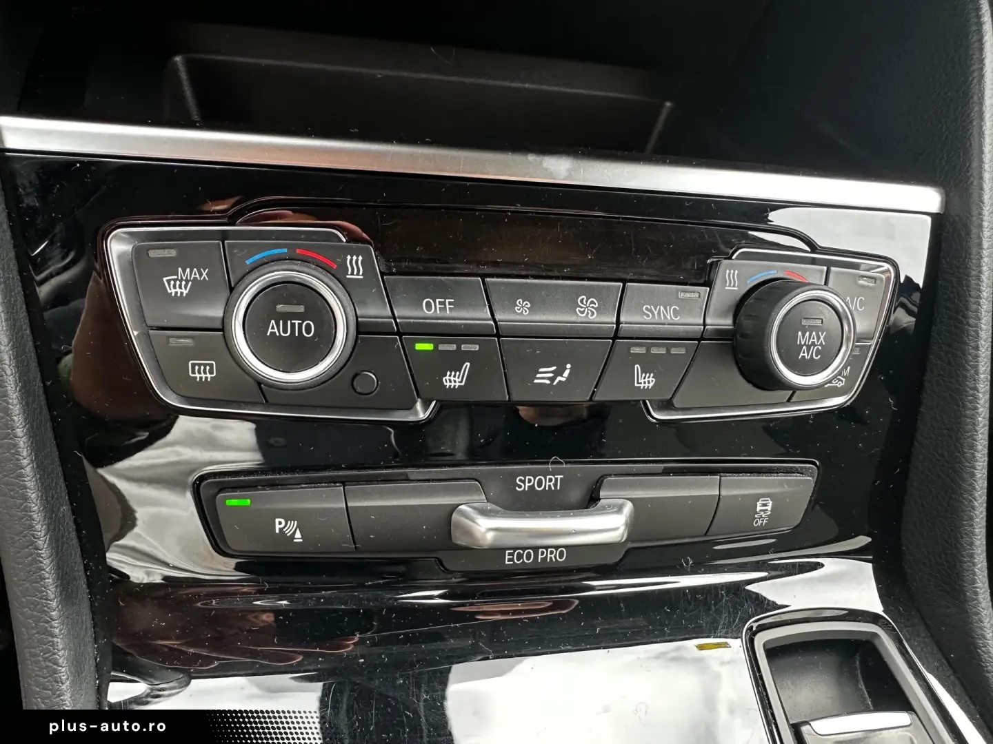 BMW Seria 2 216i Advantage