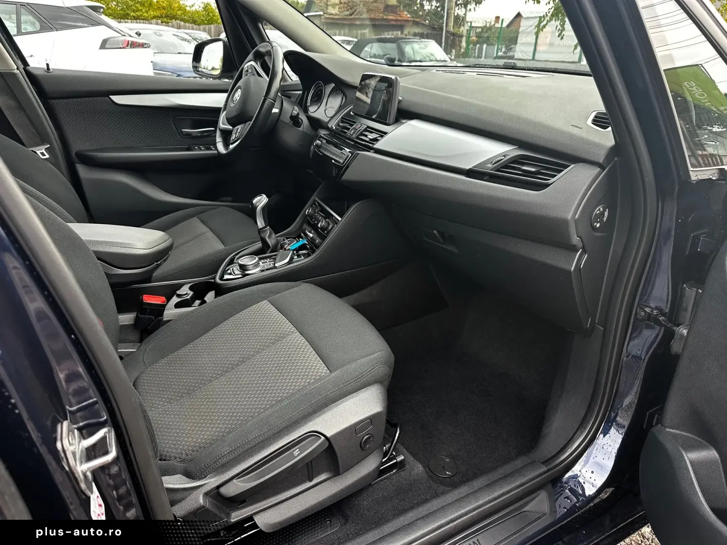 BMW Seria 2 216i Advantage