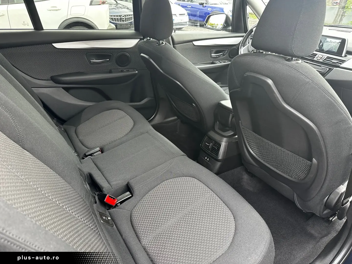 BMW Seria 2 216i Advantage