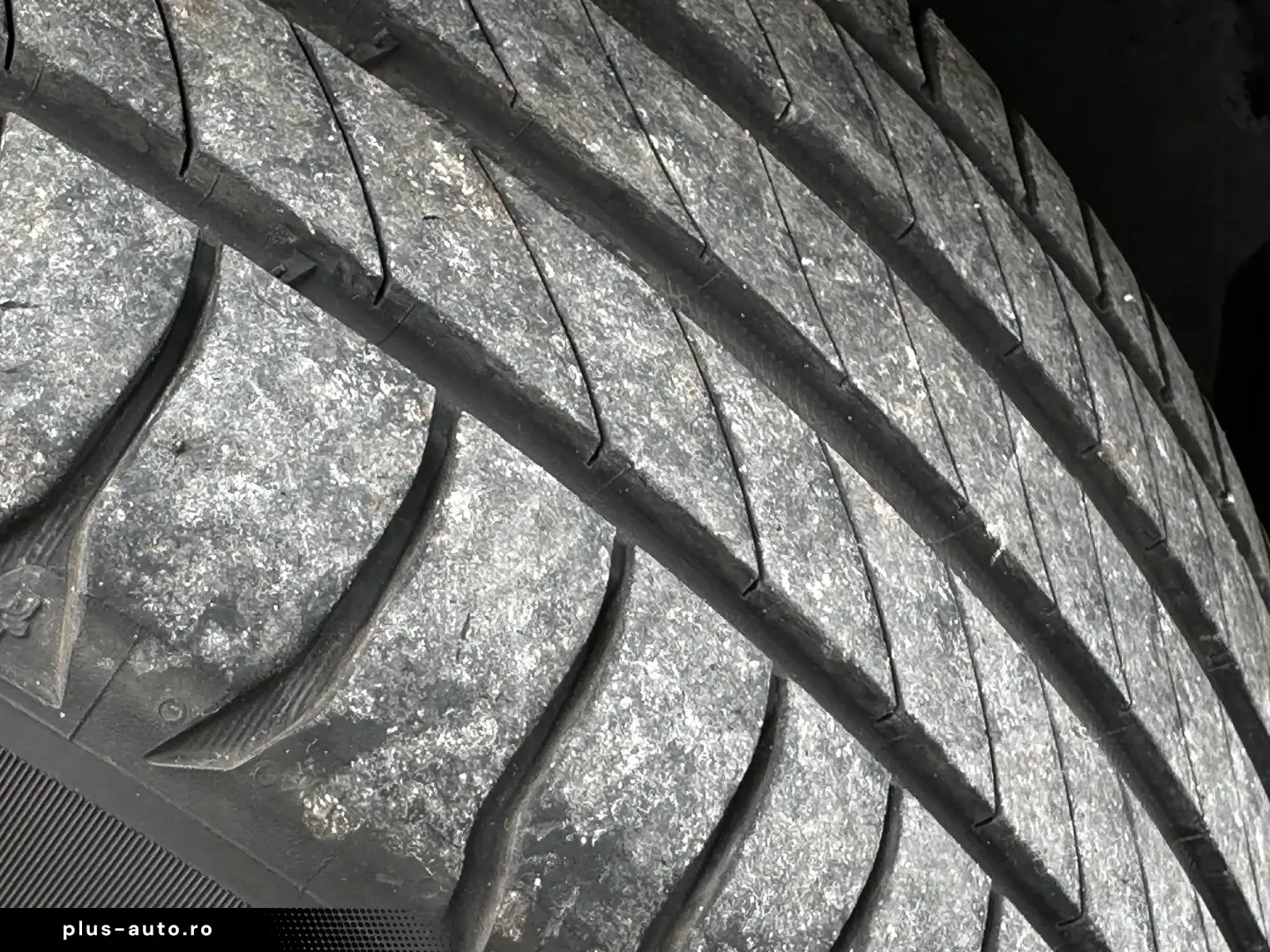 BMW Seria 2 216i Advantage