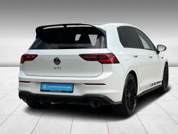 VW Golf VIII GTI Clubsport 2.0 TSI Panorama DCC