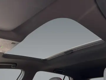 VW Golf VIII GTI Clubsport 2.0 TSI Panorama DCC