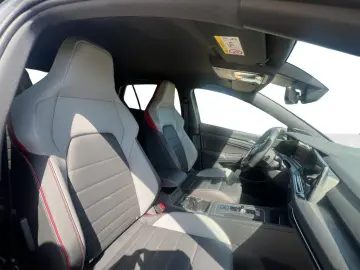 VW Golf VIII 2.0 TSI DSG GTI DCC VIRTUAL LED SHZ NA