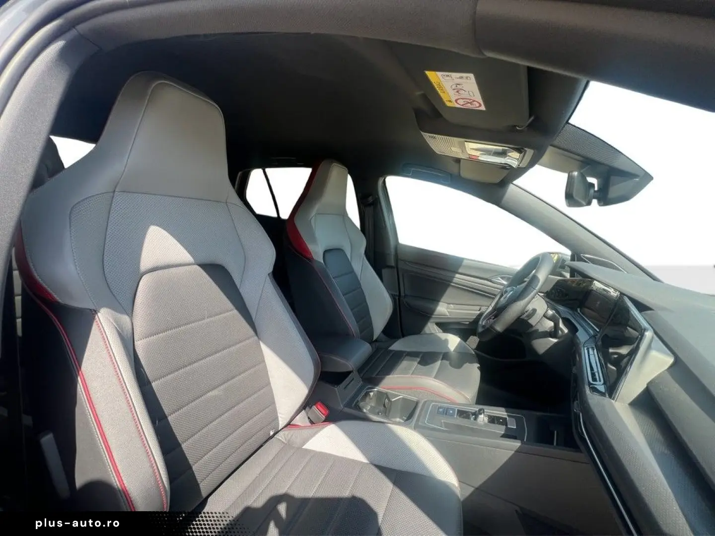 VW Golf VIII 2.0 TSI DSG GTI DCC VIRTUAL LED SHZ NA