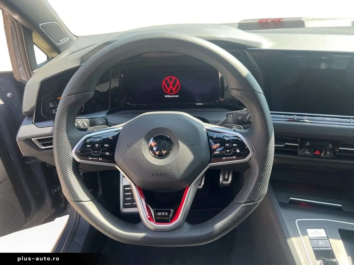 VW Golf VIII 2.0 TSI DSG GTI DCC VIRTUAL LED SHZ NA