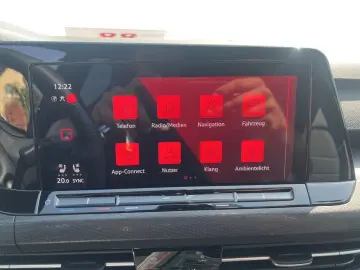 VW Golf VIII 2.0 TSI DSG GTI DCC VIRTUAL LED SHZ NA