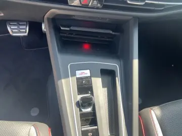 VW Golf VIII 2.0 TSI DSG GTI DCC VIRTUAL LED SHZ NA