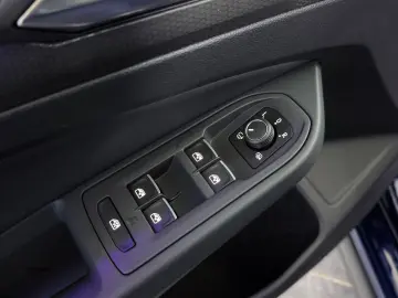 VW Golf VIII Lim. GTI DSG HUD LEDER IQLIGHT