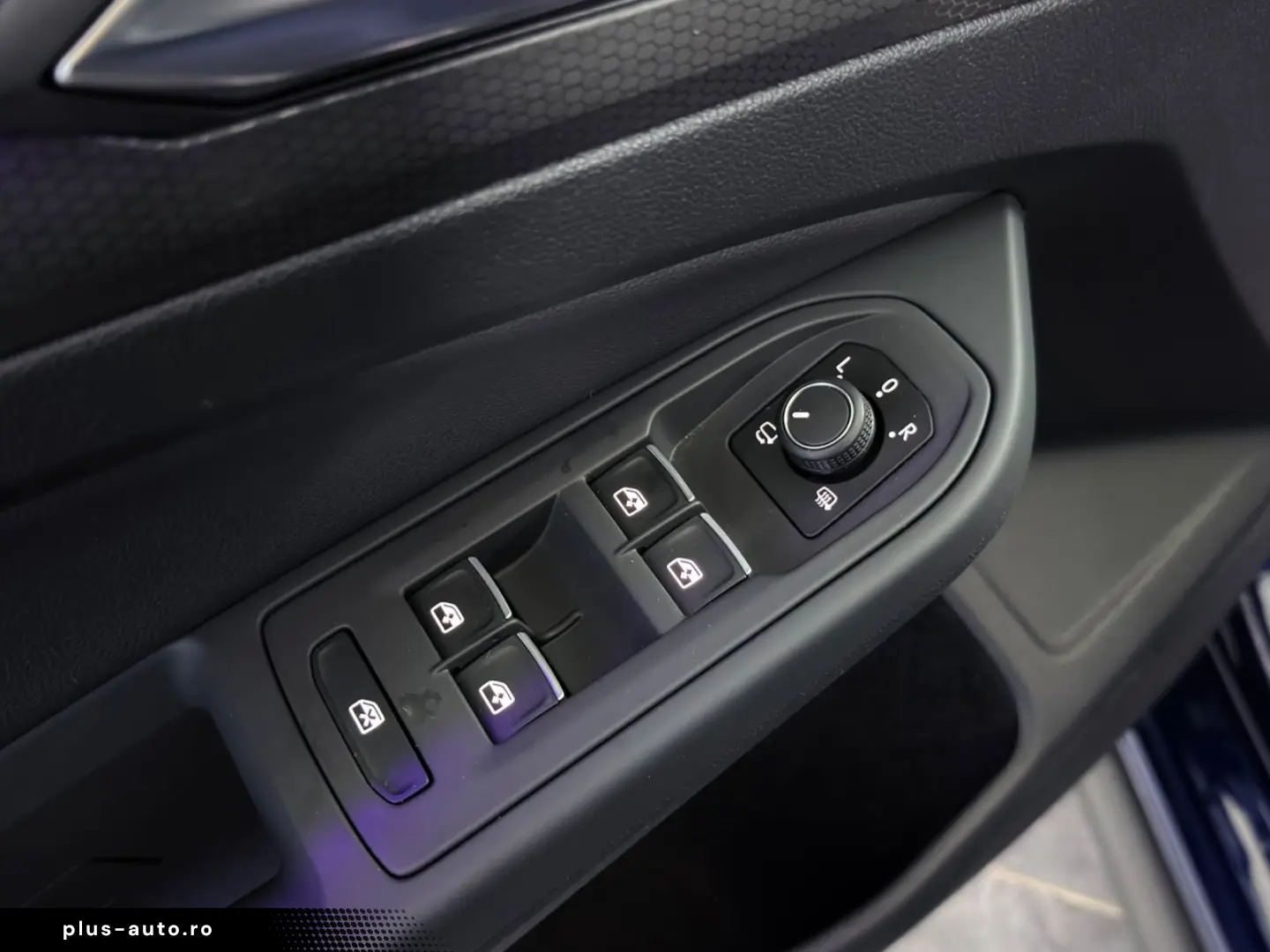 VW Golf VIII Lim. GTI DSG HUD LEDER IQLIGHT