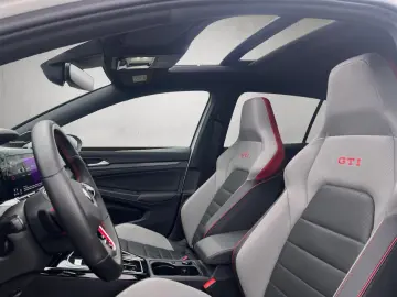 VW Golf GTI 2.0 TSI NAVI MATRIX VC KAMERA PDC PDC C