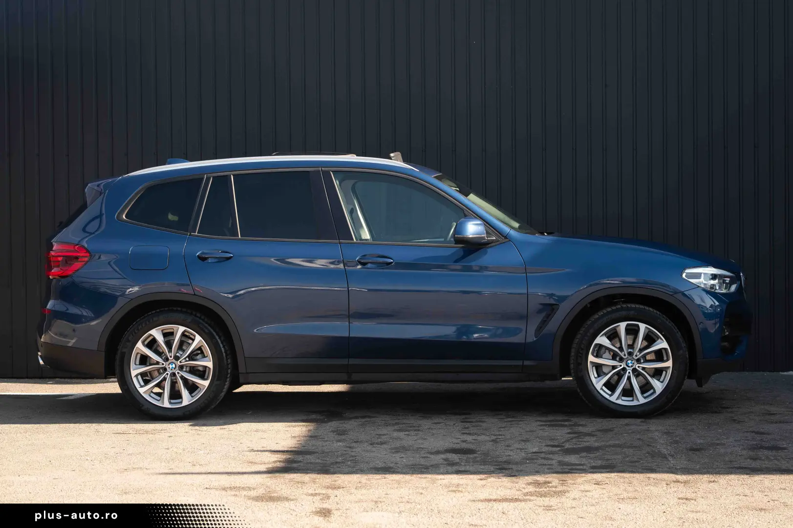 BMW X3 xDrive30e Plug-In Hybrid